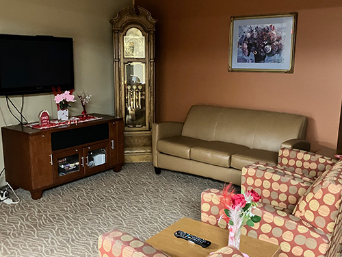 Luther Manor appartment